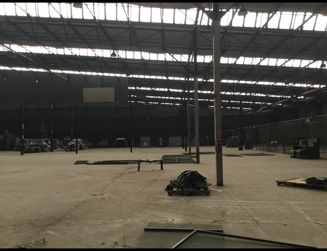 32,966M² WAREHOUSE TO LET IN ROODEKOP